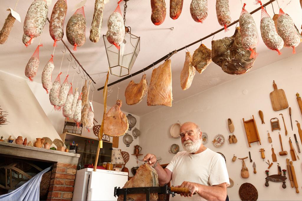 Agriturismo Lucciano Сан Кашано ин Вал ди Пеза Стая снимка