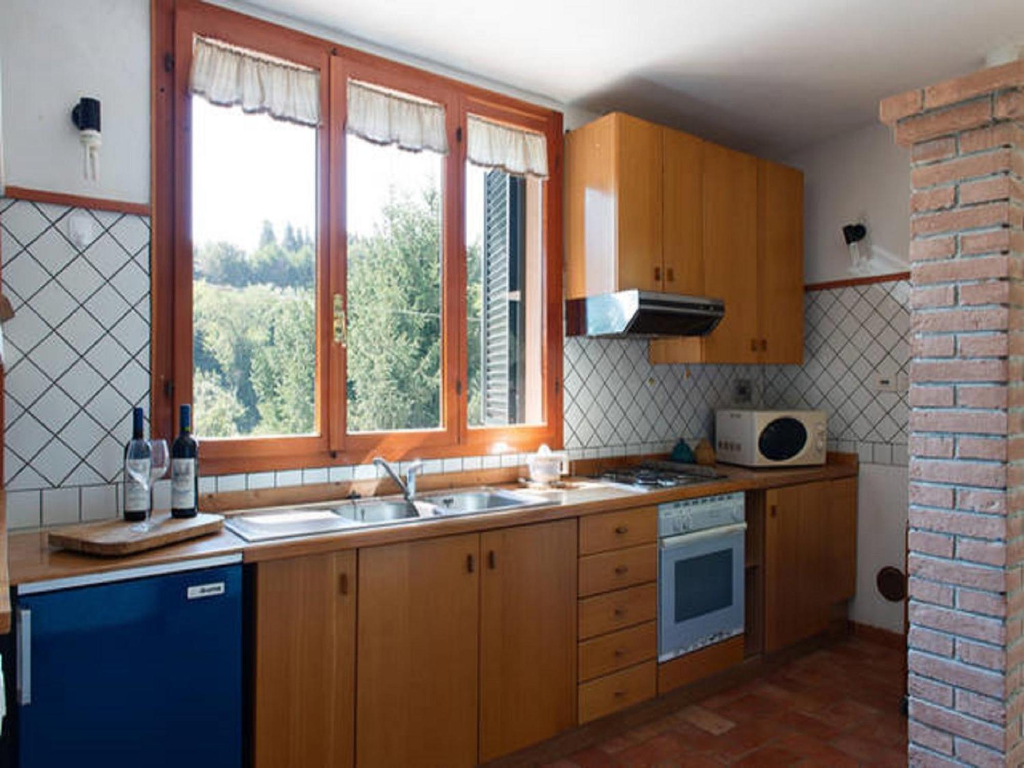Agriturismo Lucciano Сан Кашано ин Вал ди Пеза Екстериор снимка