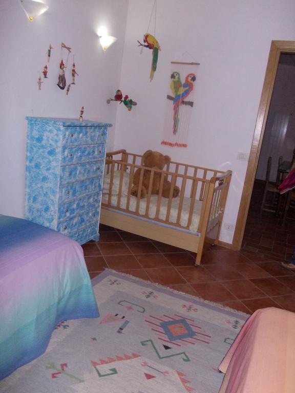 Agriturismo Lucciano Сан Кашано ин Вал ди Пеза Стая снимка