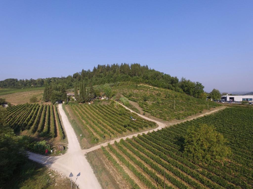 Agriturismo Lucciano Сан Кашано ин Вал ди Пеза Екстериор снимка