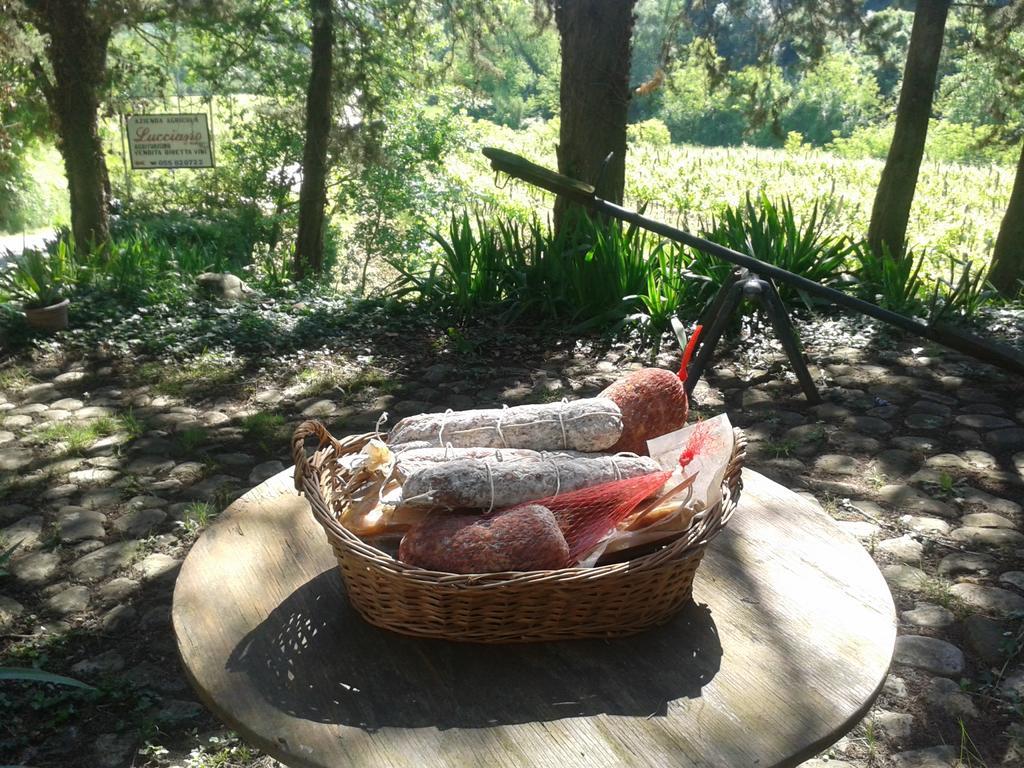Agriturismo Lucciano Сан Кашано ин Вал ди Пеза Екстериор снимка
